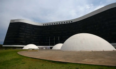 Congresso se aproxima do recesso sem votar PEC 6x1 e PL da Misoginia