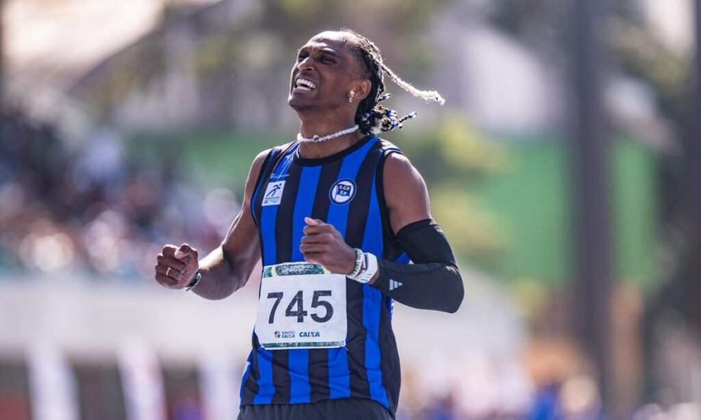 Alison dos Santos brilha no Troféu Brasil e assume a liderança mundial nos 400m com barreiras