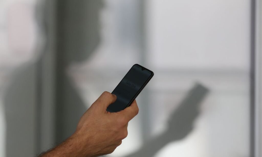 Apostas online drenam R$ 2,2 bilhões anualmente da economia na região metropolitana do Rio