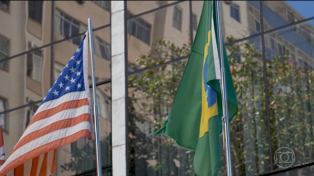 Brasil articula resposta diplomática e econômica contra sobretaxas impostas pelos Estados Unidos