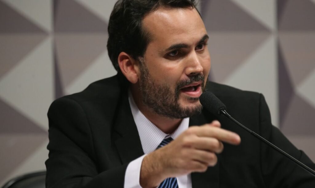 Governo mantém subsídio ao diesel e descarta retorno de benefício adicional