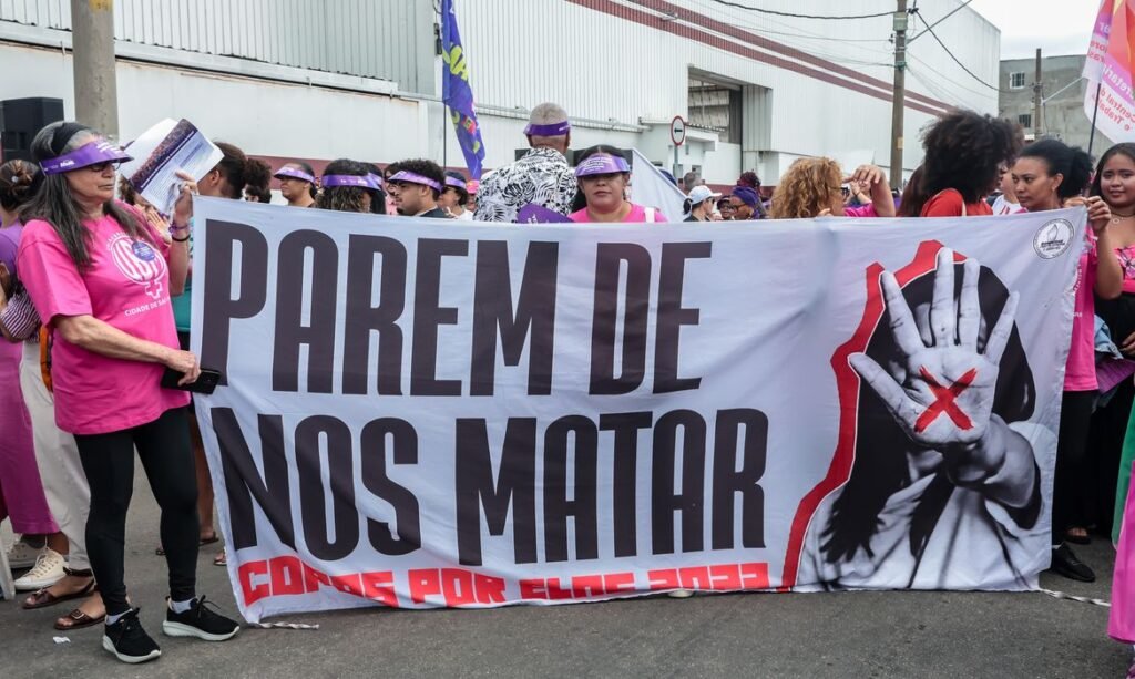 Violência doméstica ganha reforço com monitoramento eletrônico de agressores