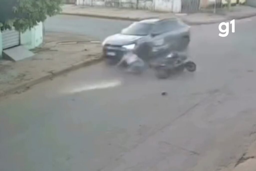 Adolescentes ficam feridas após colisão com bicicleta elétrica em Cáceres