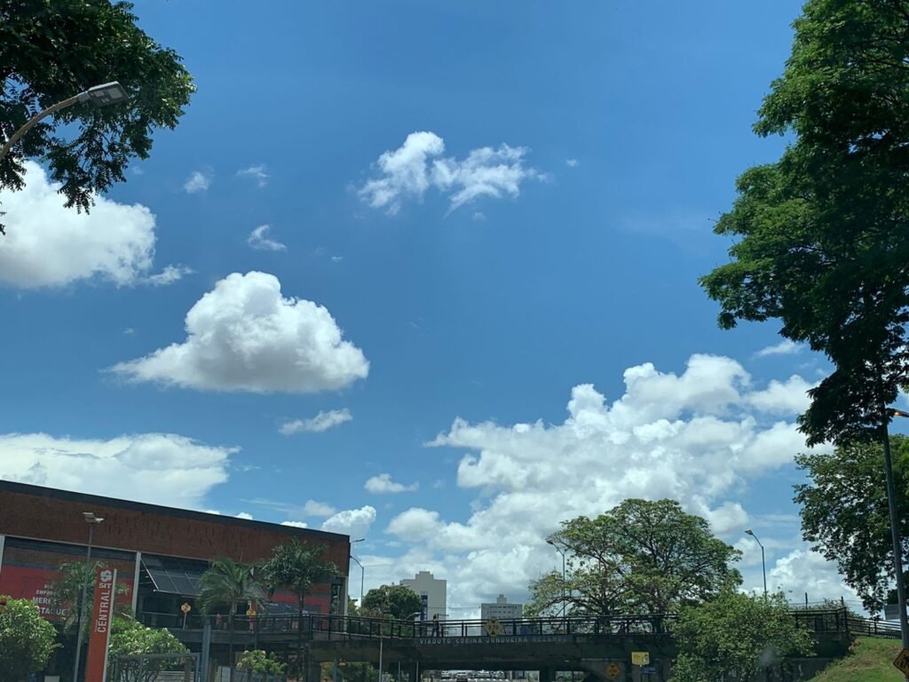 Calor intenso e tempo seco marcam a primeira semana de agosto no Triângulo Mineiro