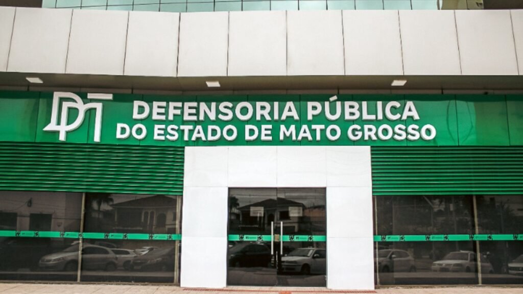 Crianças brasileiras retornam ao país após dois anos sob custódia nos EUA