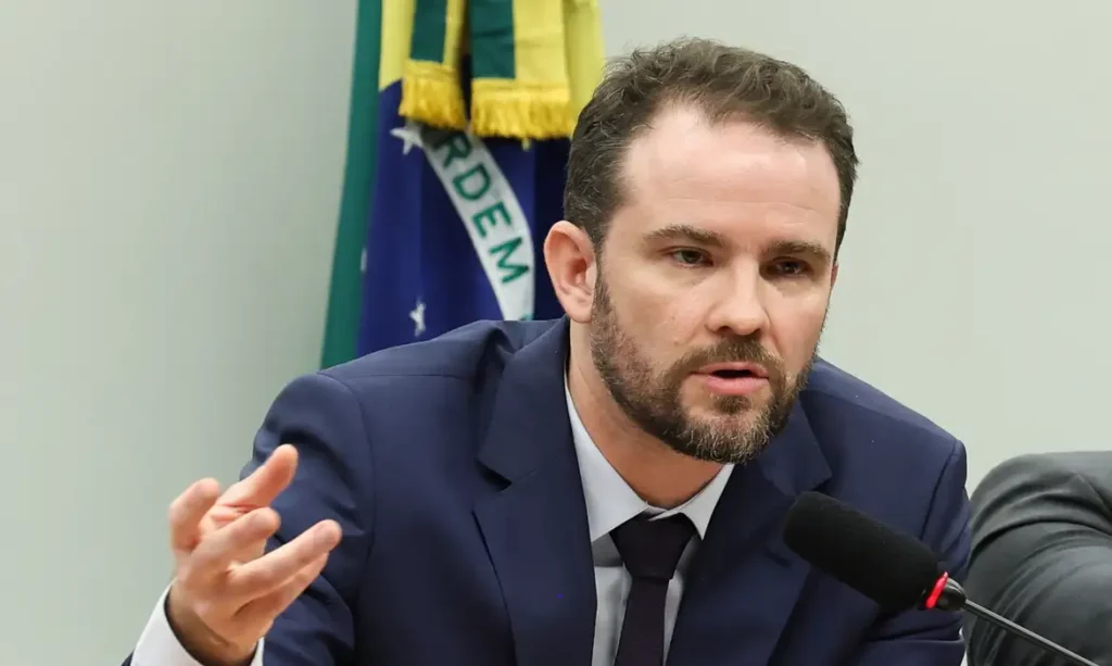 Dario Durigan aponta juros como principal vetor do crescimento da dívida pública