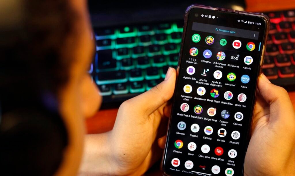 Discord sob pressão da AGU por falhas na proteção de menores
