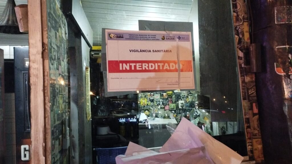 Restaurante em Cuiabá sofre terceira interdição por irregularidades sanitárias