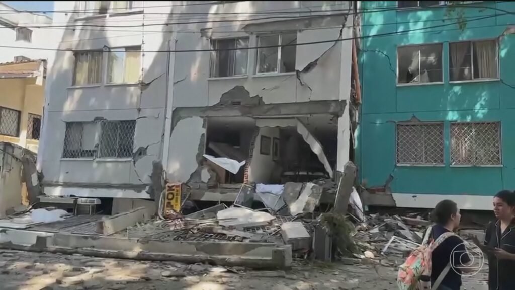 Terremoto de magnitude 7,4 na Colômbia deixa rastro de destruição e 111 mortos