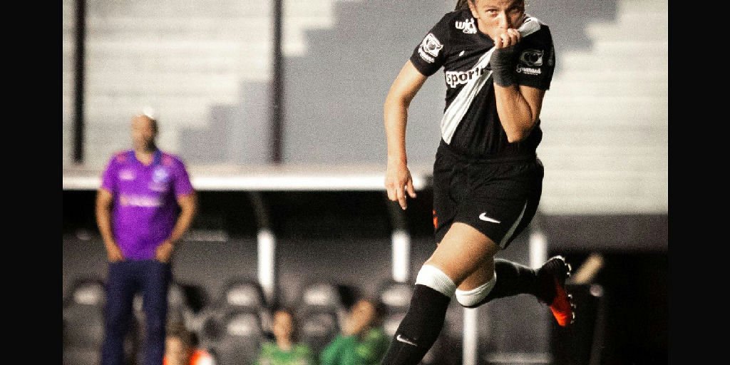Vasco e Atlético-pi duelam nesta segunda-feira por lugar na final do Brasileirão Feminino a2