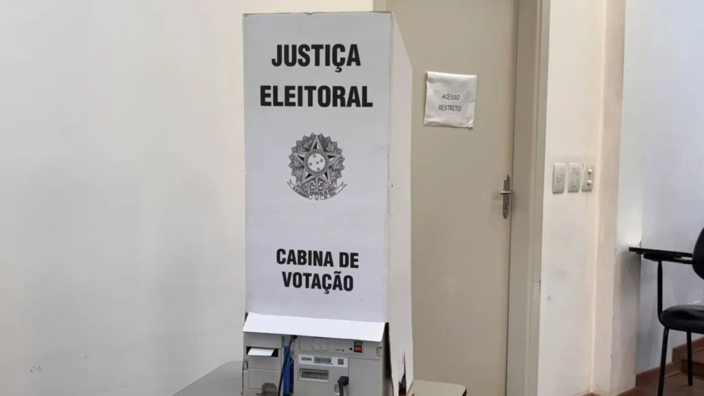 Abstenção cai no segundo turno e Mais de quinhentos mil faltam às urnas em Mato Grosso