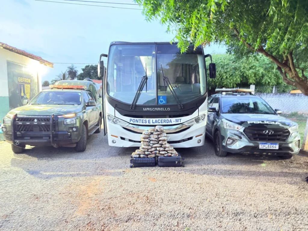 Apreensão de drogas em ônibus da saúde de Pontes e Lacerda mobiliza forças policiais