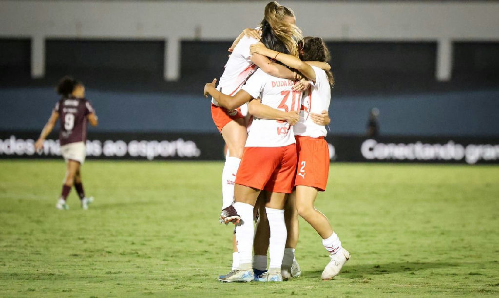 Bragantino derrota Ferroviária por 2 a 0 e fica perto da semifinal da Copa do Brasil Feminina