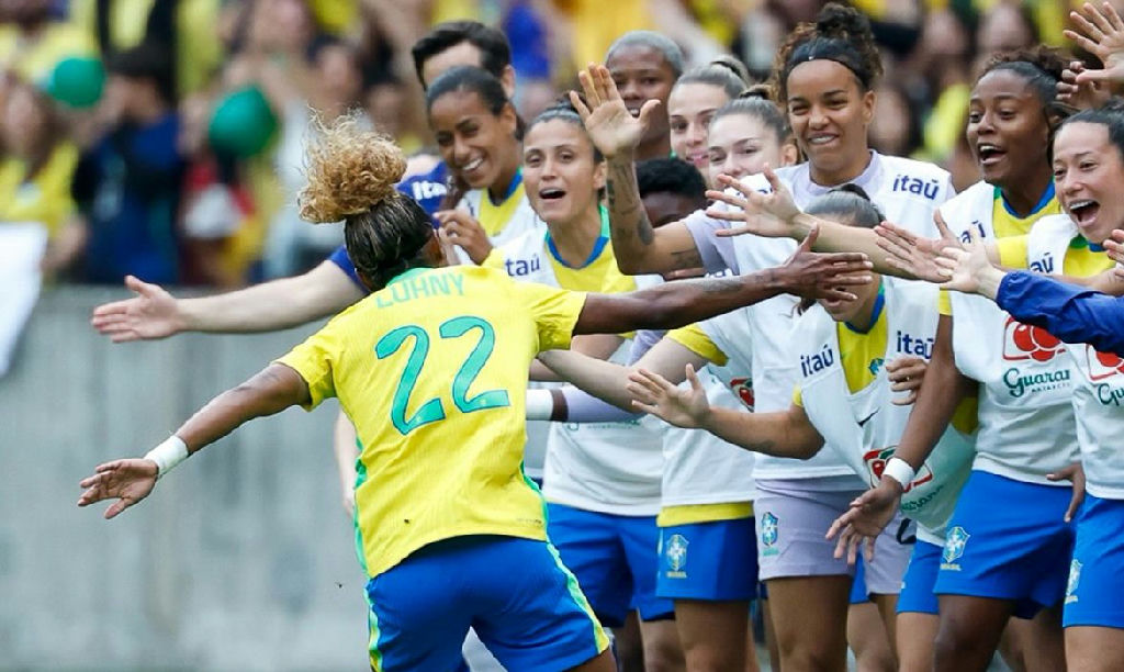 Brasil domina Argentina com goleada no Beira-rio em amistoso preparatório