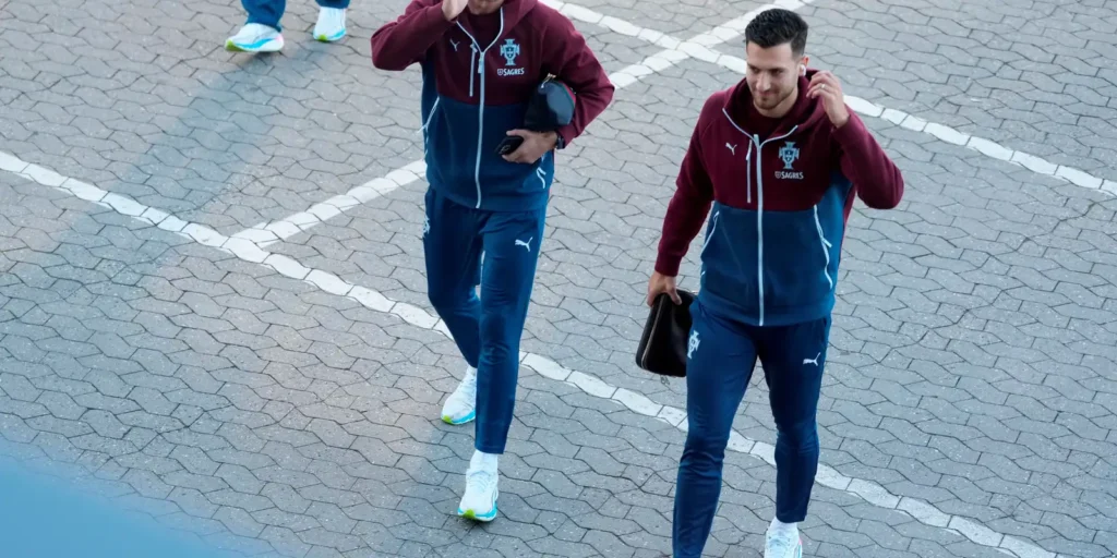 Cristiano Ronaldo deixa concentração de Portugal após atrito com Jorge Jesus