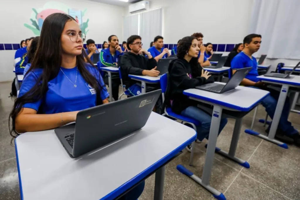 Enem 2026: estudantes de Mato Grosso devem definir língua estrangeira até domingo