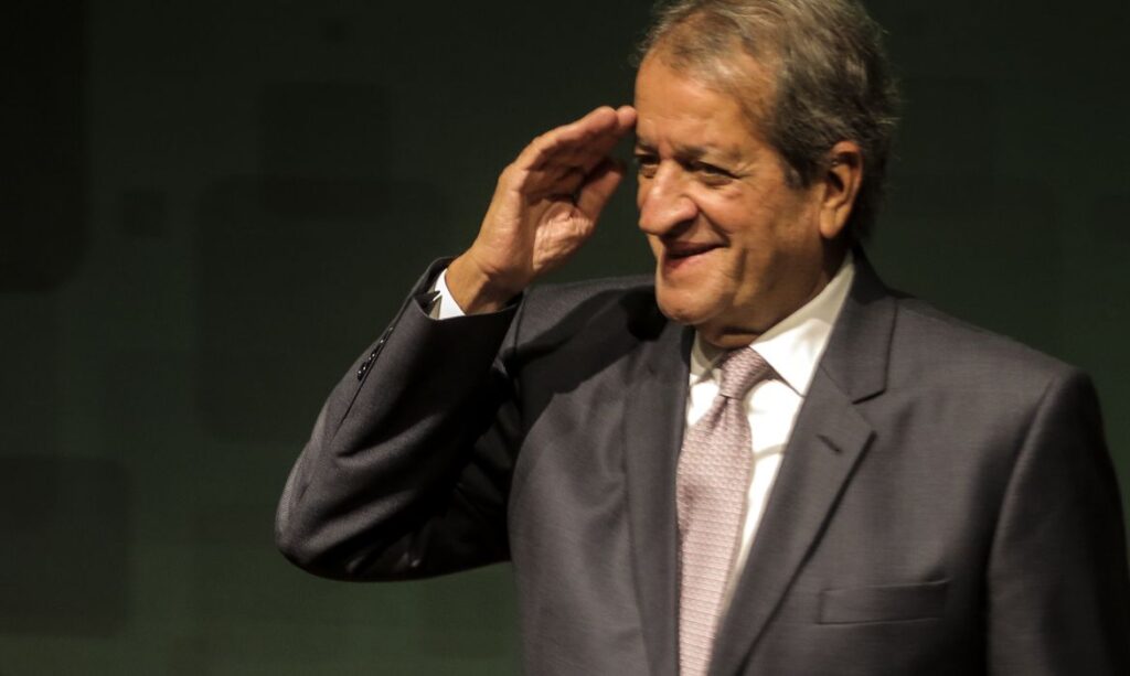 Partido Liberal reconhece vitória de Lula nas urnas e cobra explicações sobre gastos