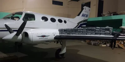 Avião que caiu em Mato Grosso já havia sido apreendido com cocaína em Goiás