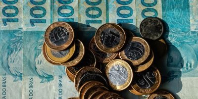 Caixa paga Bolsa Família de julho para quem tem NIS final 6 com valor médio de R$ 679,19