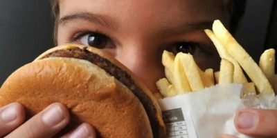 Especialistas recomendam triagem de colesterol a partir dos 10 anos de idade