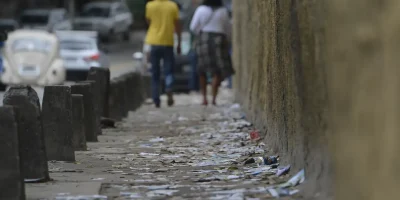 Guia explica proibições e punições para crime de boca de urna em 2026