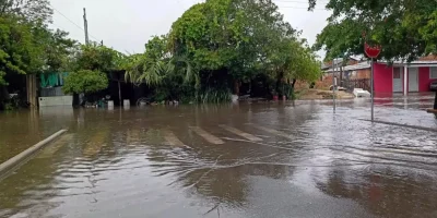 Inmet decreta alerta vermelho para tempestades severas no Rio Grande do Sul