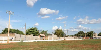 Justiça ordena perícia em bairro de Várzea Grande após décadas de espera por infraestrutura