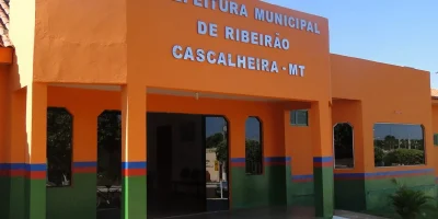 Justiça suspende nomeações e Prefeitura de Ribeirão Cascalheira afasta 38 servidores