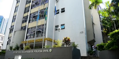 Polícia Civil do Rio deflagra operação contra facção criminosa especializada em roubo de veículos