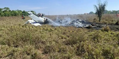 Queda de avião sem plano de voo deixa três mortos em Mato Grosso
