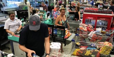 Queda nos preços dos alimentos faz IPCA recuar a 0,07% e retornar à meta oficial em julho