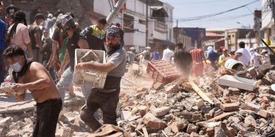 Sobe para 20 o número de mortos após terremoto de magnitude 7,4 atingir a Colômbia nesta segunda